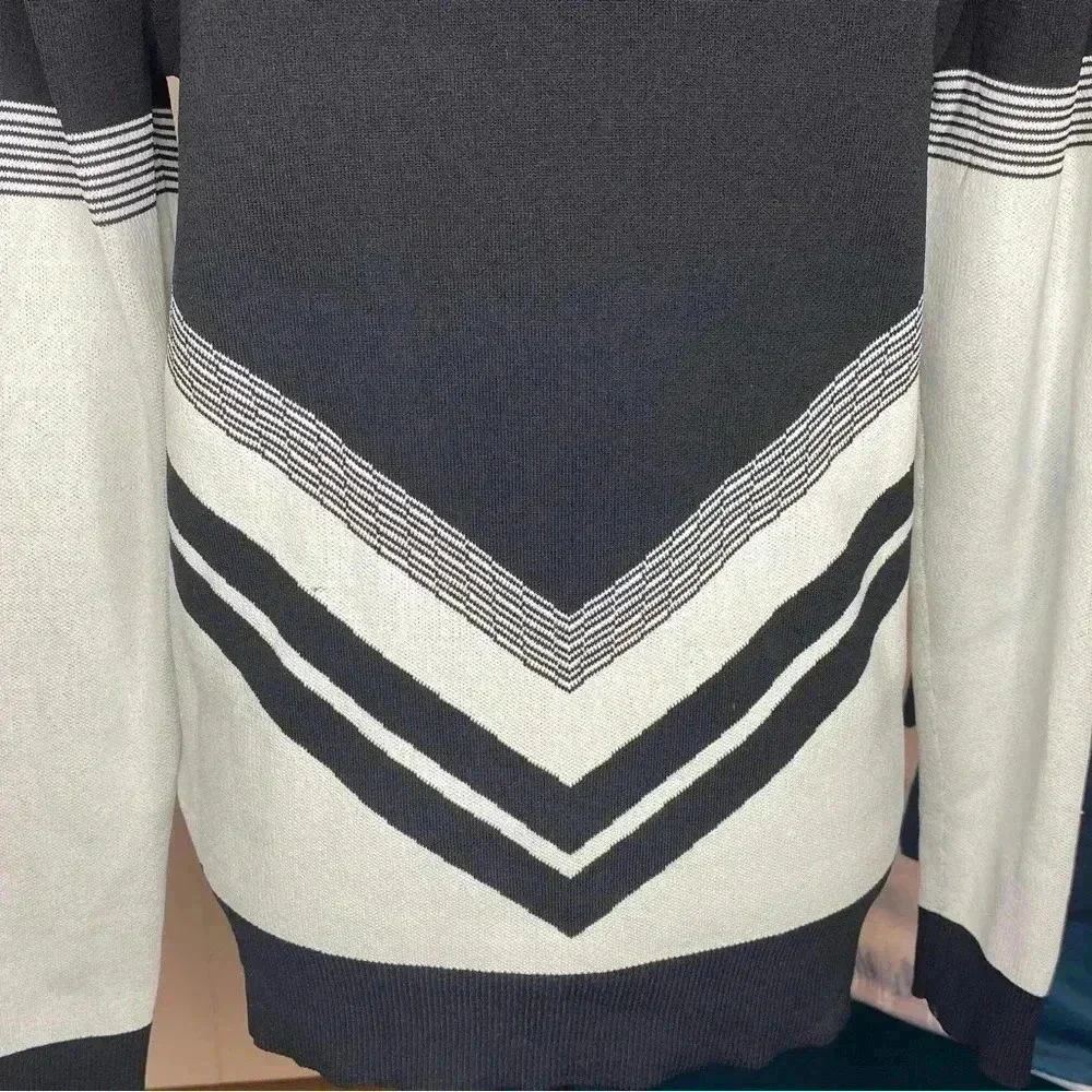 Topshop Varsity Chevron Knit Crew Sweater Size 8​​